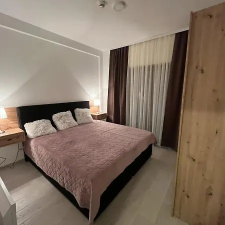 Milmari Haski N55 Apartman *
