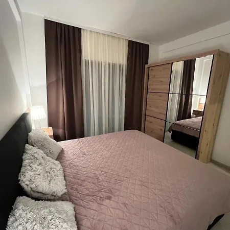 Milmari Haski N55 Apartman *